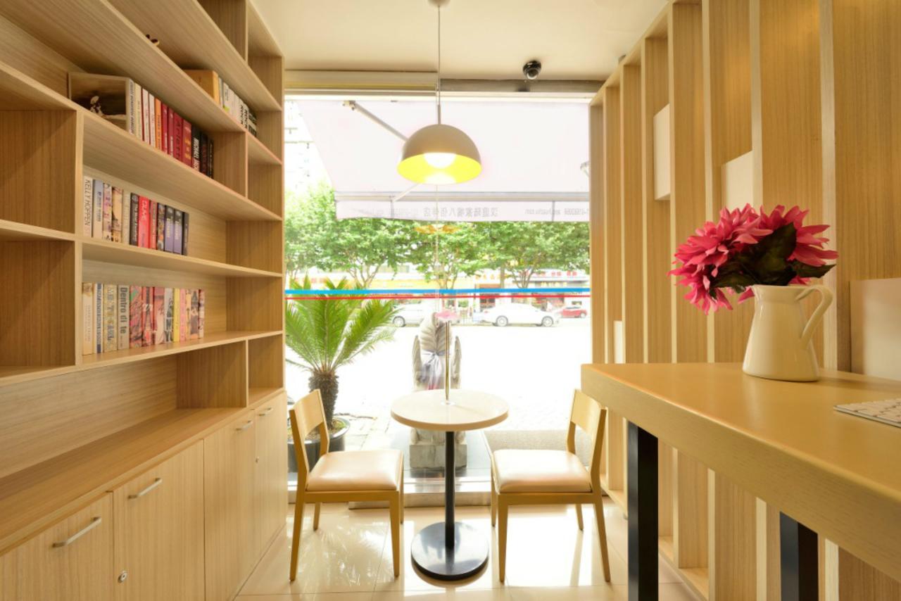 Hanting Express Changxing Island Phoenix Town Shanghai Exteriör bild