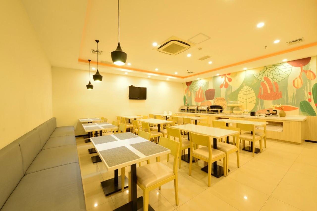 Hanting Express Changxing Island Phoenix Town Shanghai Exteriör bild