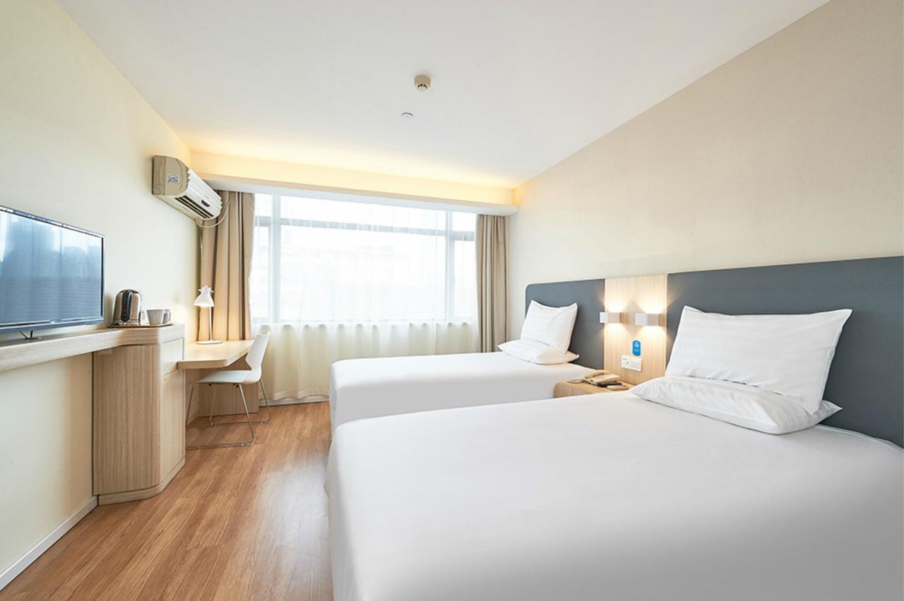 Hanting Express Changxing Island Phoenix Town Shanghai Exteriör bild