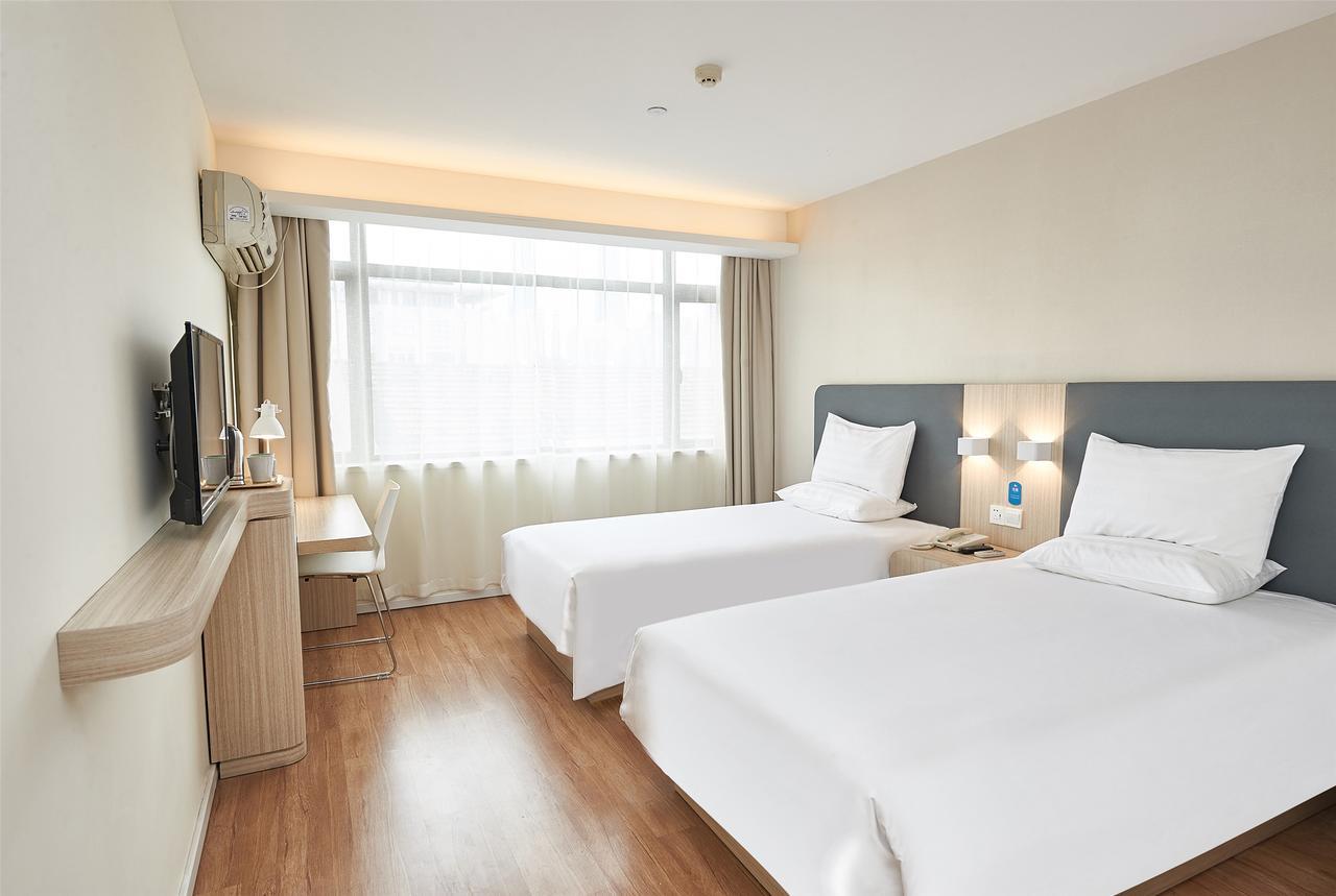 Hanting Express Changxing Island Phoenix Town Shanghai Exteriör bild