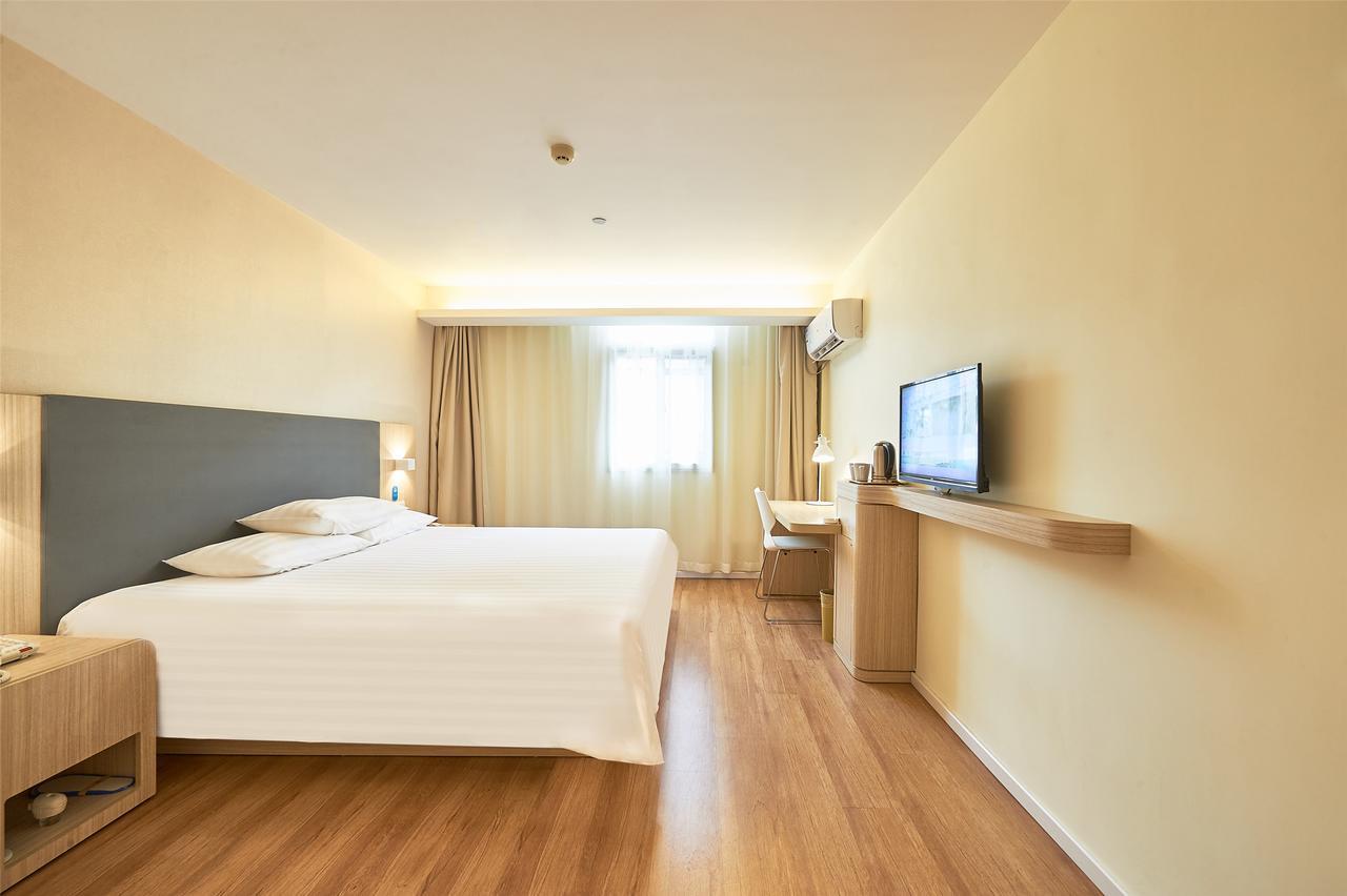 Hanting Express Changxing Island Phoenix Town Shanghai Exteriör bild