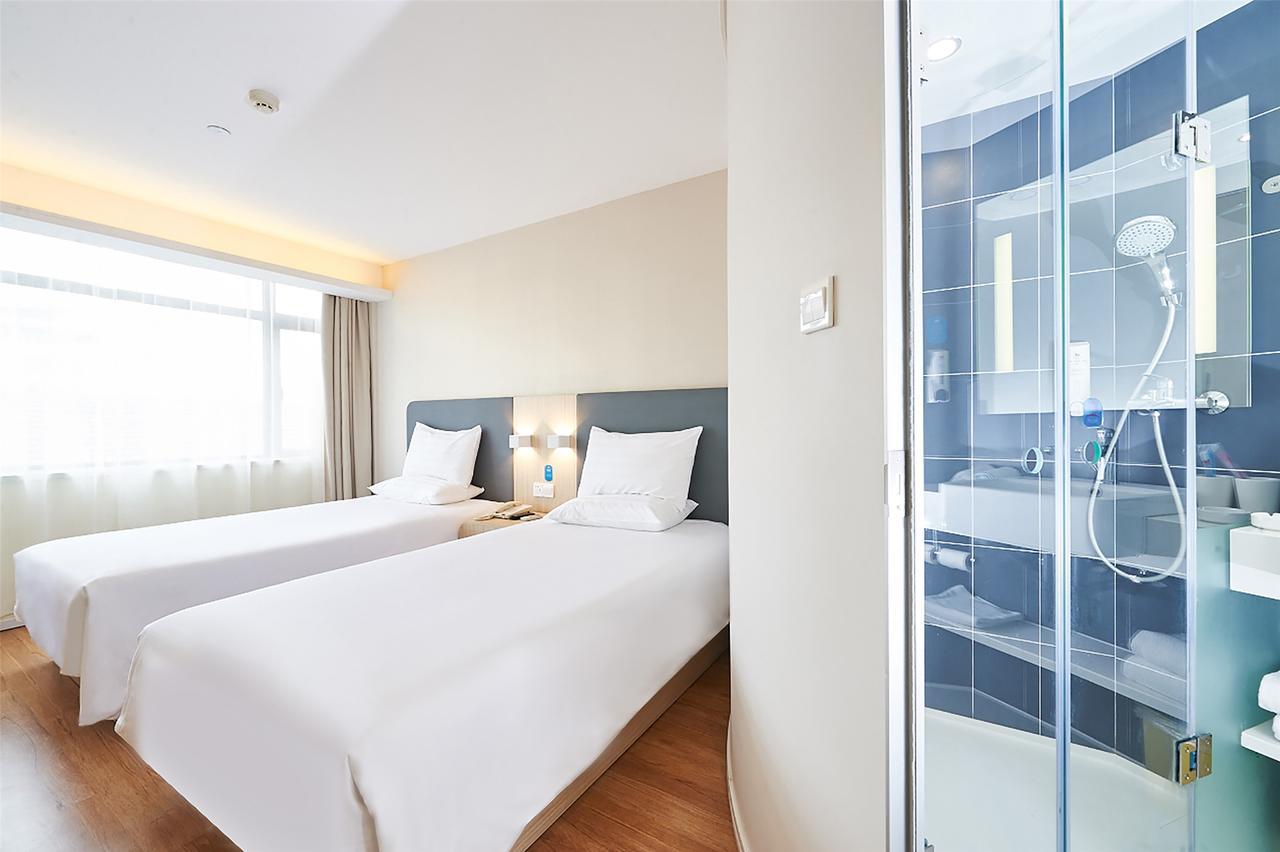 Hanting Express Changxing Island Phoenix Town Shanghai Exteriör bild