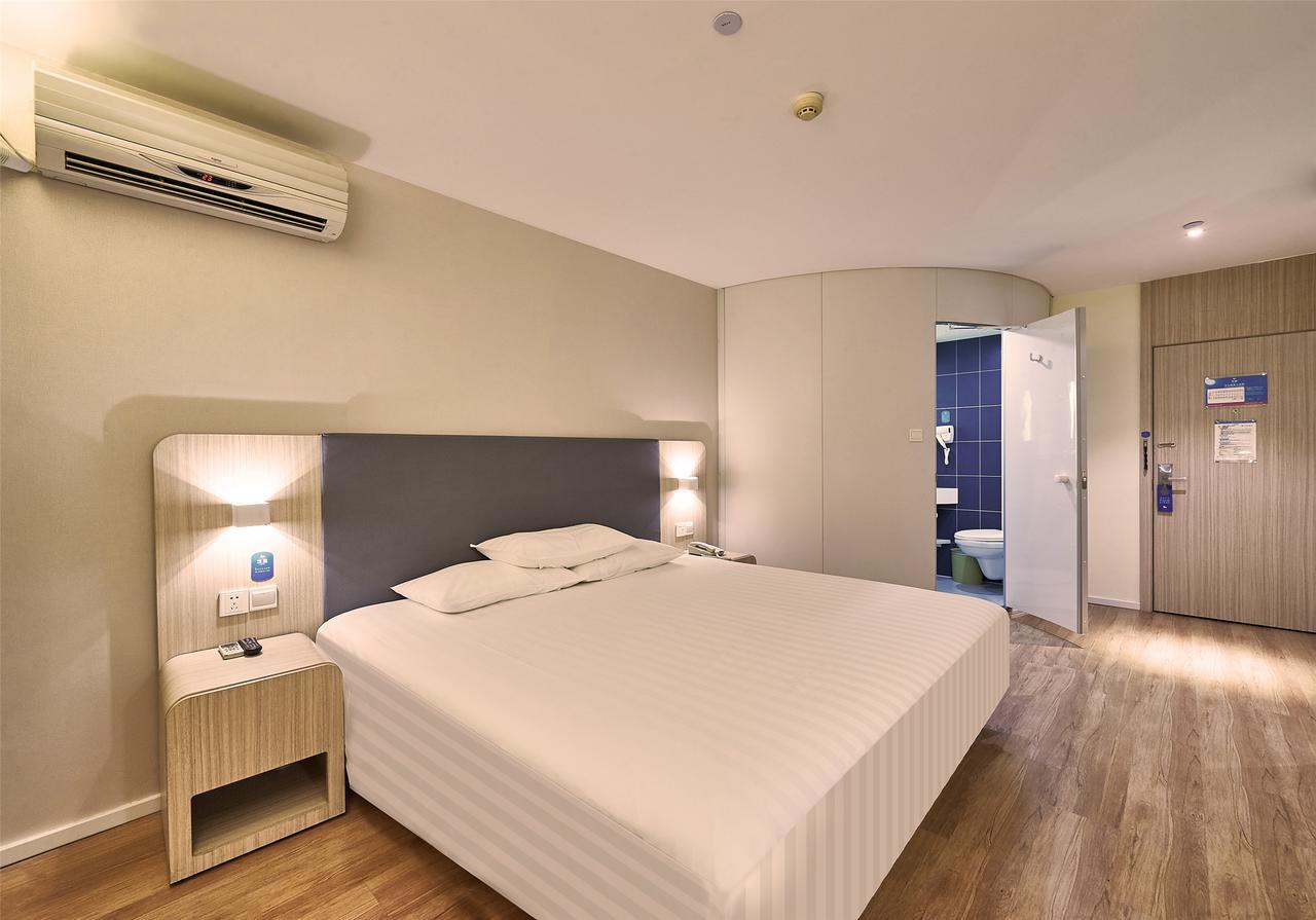 Hanting Express Changxing Island Phoenix Town Shanghai Exteriör bild