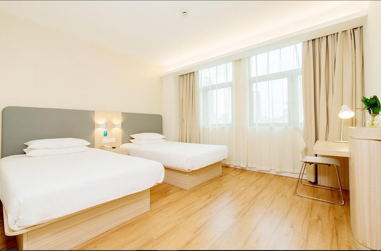 Hanting Express Changxing Island Phoenix Town Shanghai Exteriör bild